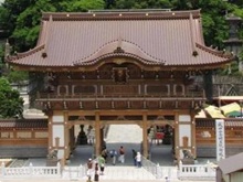 総門(成田山新勝寺)