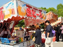 屋台(不忍池弁天堂)